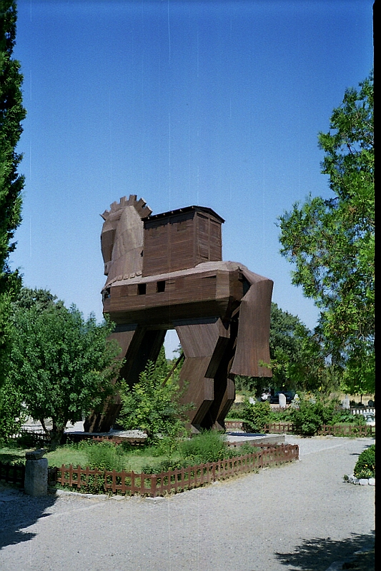 F0018